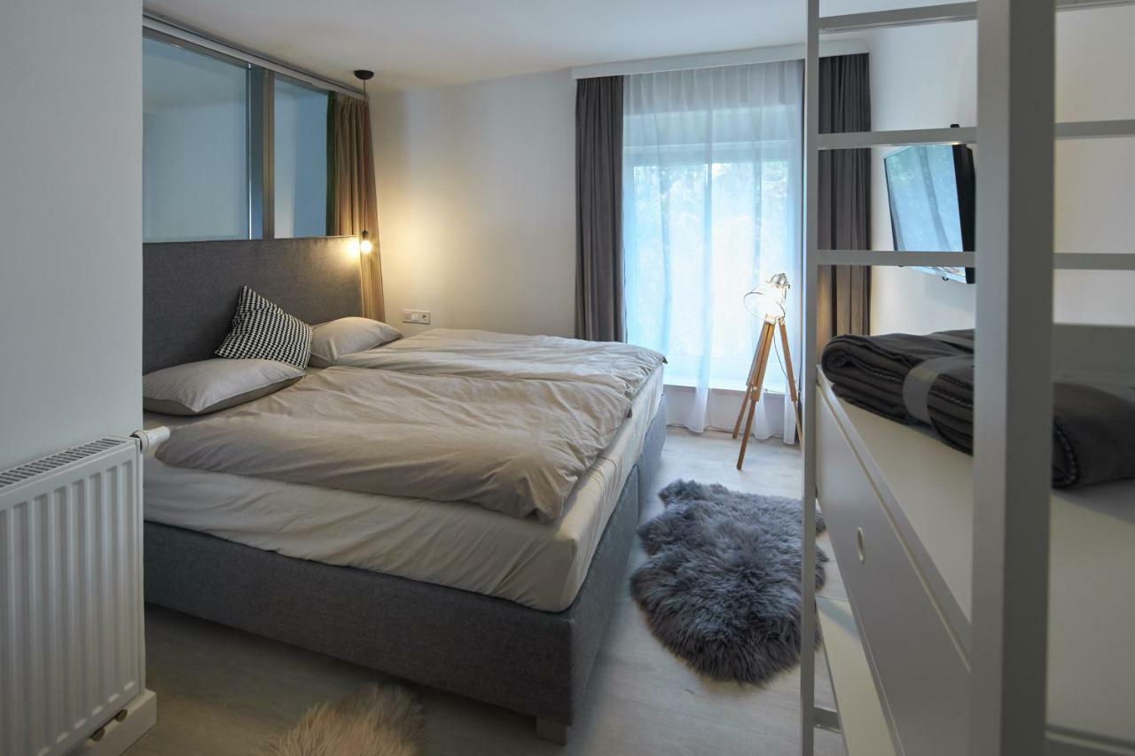 7Domb Apartman Komló Zewnętrze zdjęcie